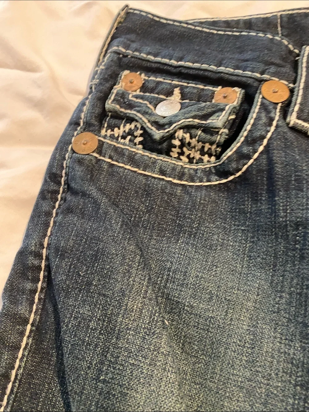 True Religion mens Indigo Flare Jeans with Signature Embroidered Pockets 30 32